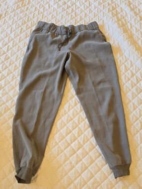 lululemon athletica Gray Drawstring Joggers